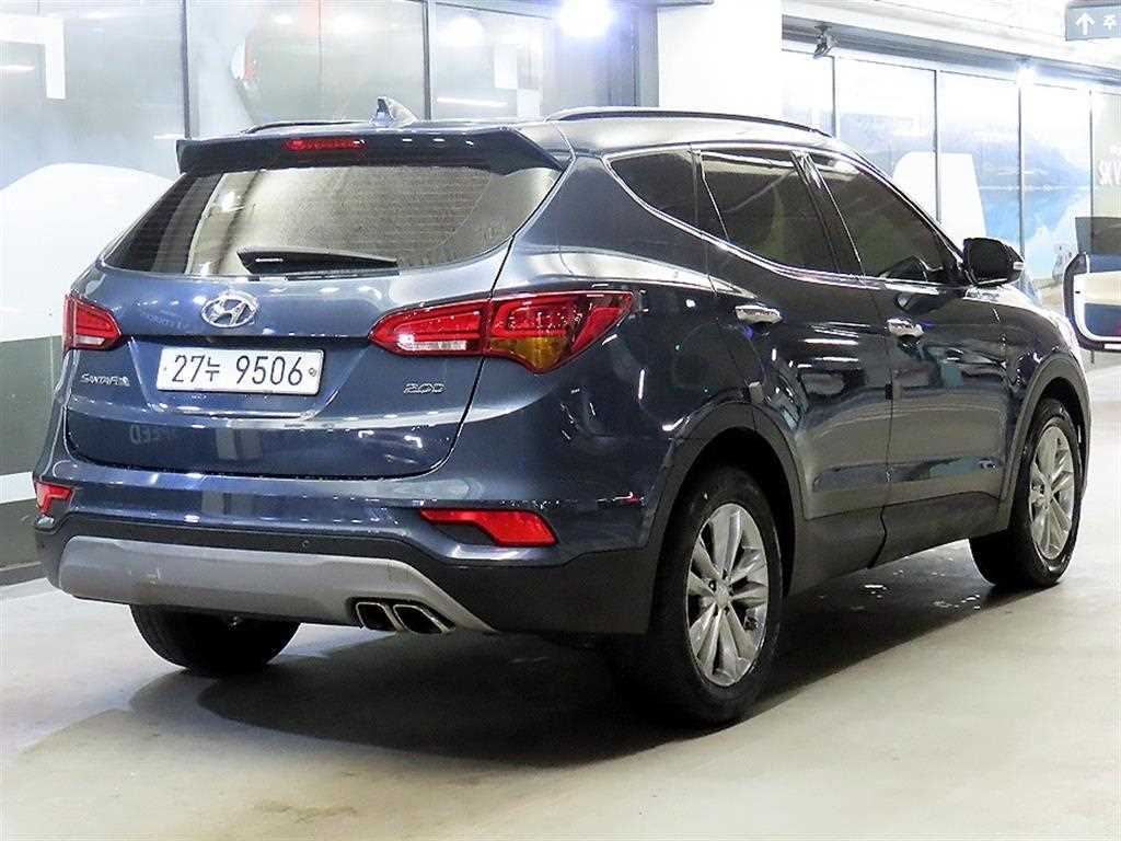 HYUNDAI Santa Fe - Vista 4