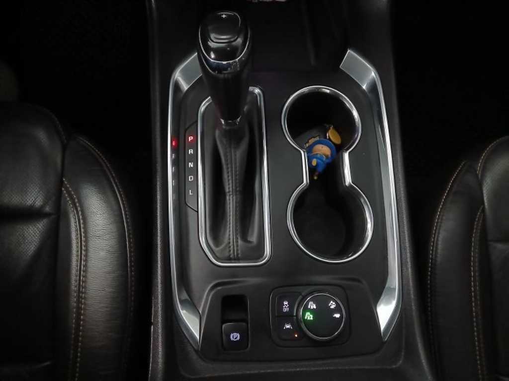 Chevrolet Travers 2020 Negro - Importación desde Corea - HF Imports Iquique - Foto 13