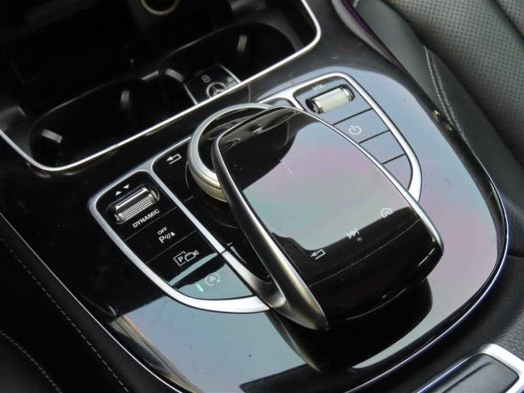 Mercedes Benz E class - Vista 7