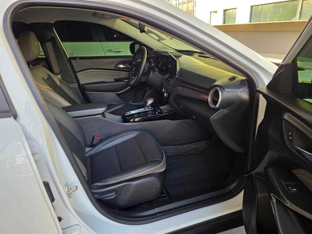 Chevrolet Trax - Vista 9