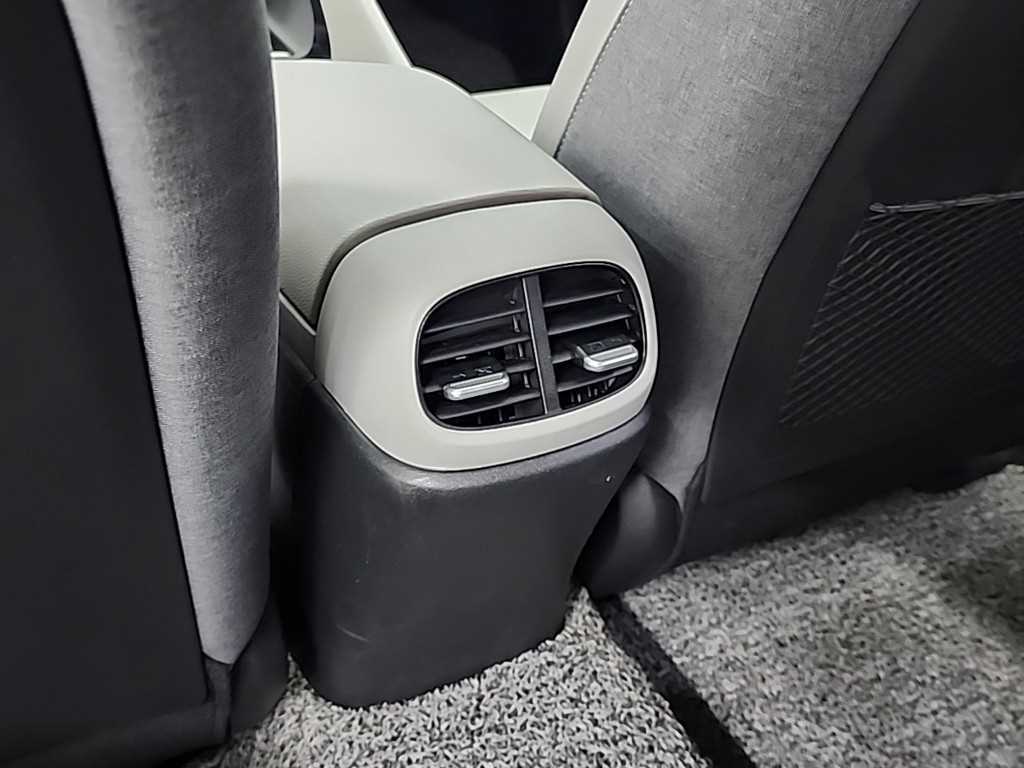 HYUNDAI Avante 2023 Blanco - Importación desde Corea - HF Imports Iquique - Foto 13