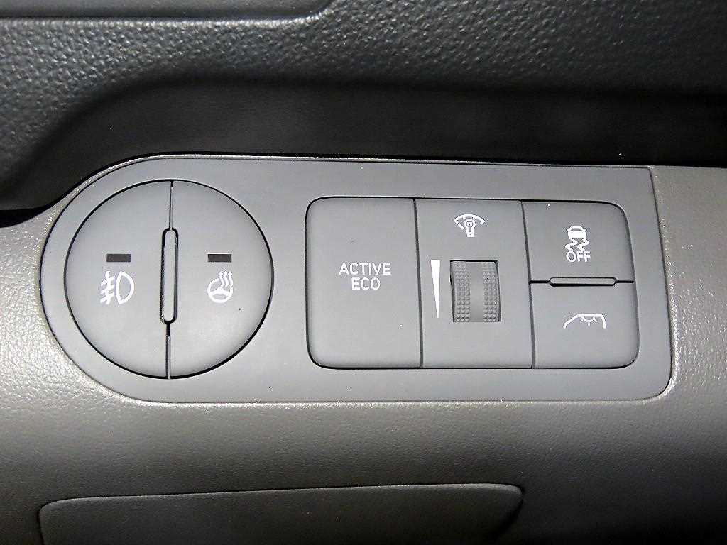 HYUNDAI Starex 2019 Amarillo - Importación desde Corea - HF Imports Iquique - Foto 15