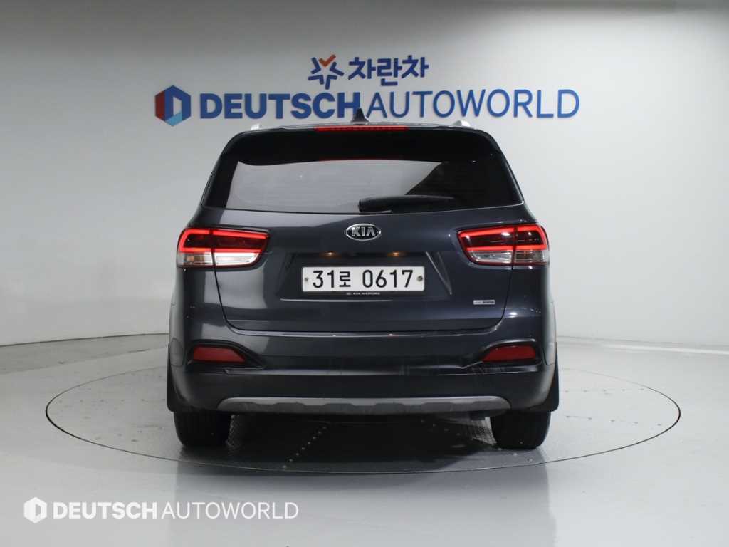 KIA Sorento - Vista 4