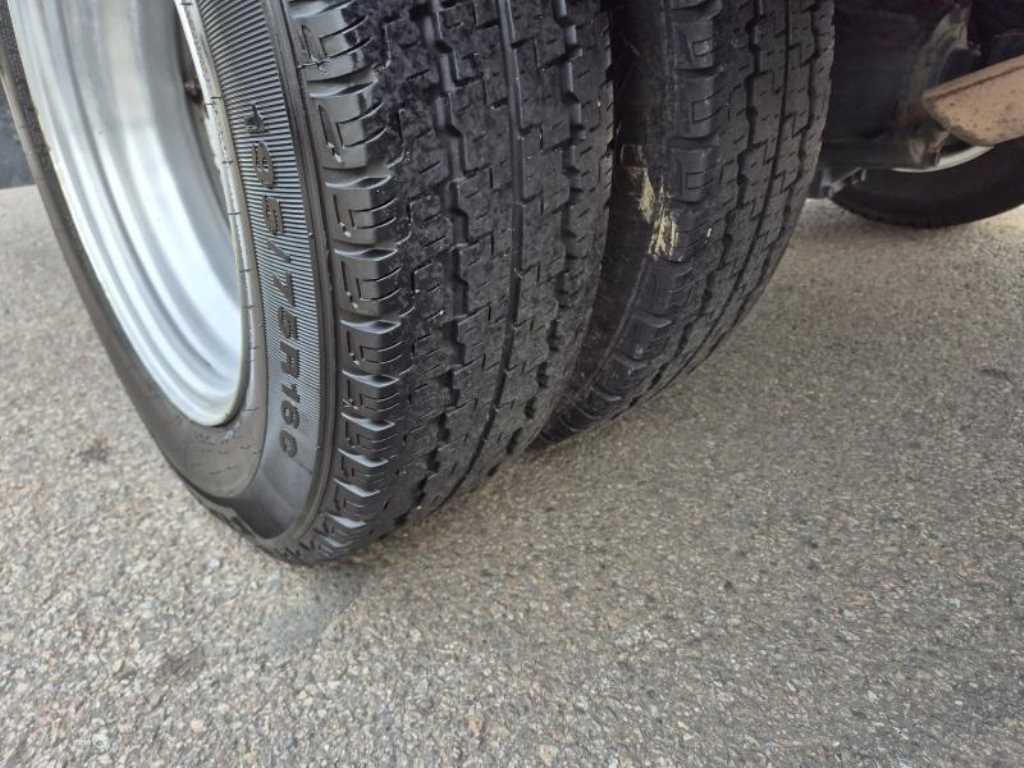 medium and large cargo Cargo - Vista 12