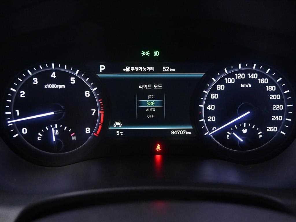 Genesis G80 - Vista 8