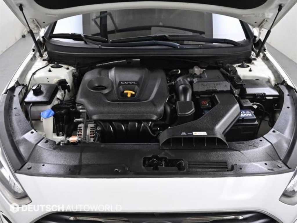 HYUNDAI Sonata - Vista 6