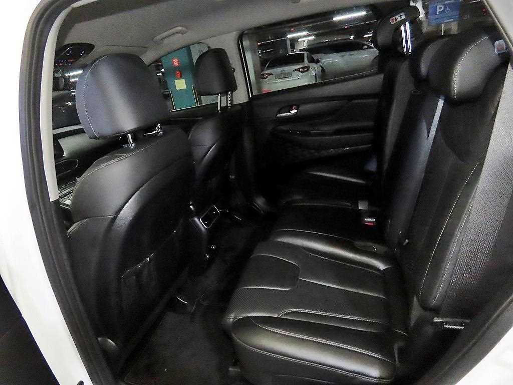 HYUNDAI Santa Fe - Vista 7