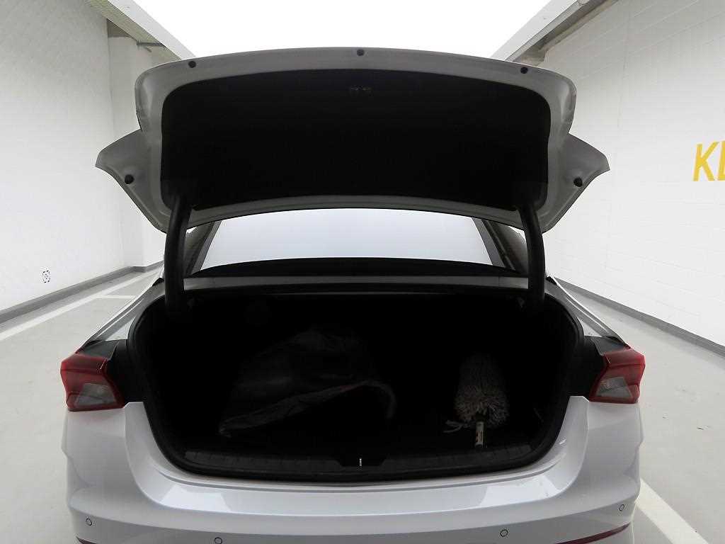 KIA K5 2021 Blanco - Importación desde Corea - HF Imports Iquique - Foto 17