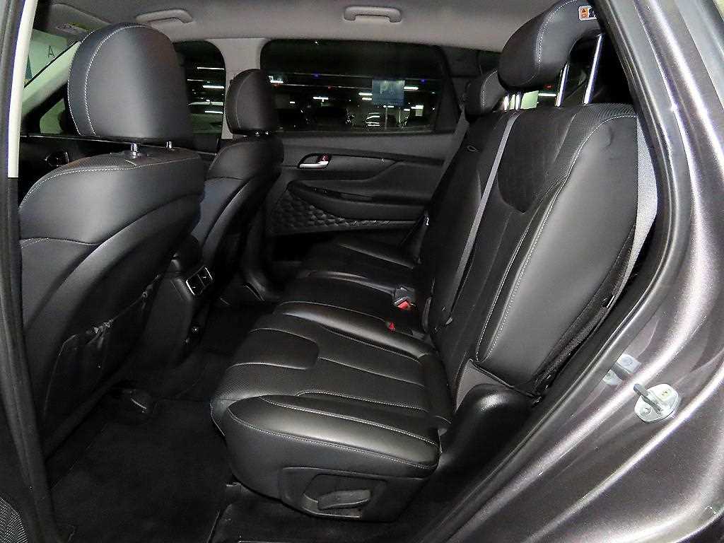 HYUNDAI Santa Fe - Vista 7