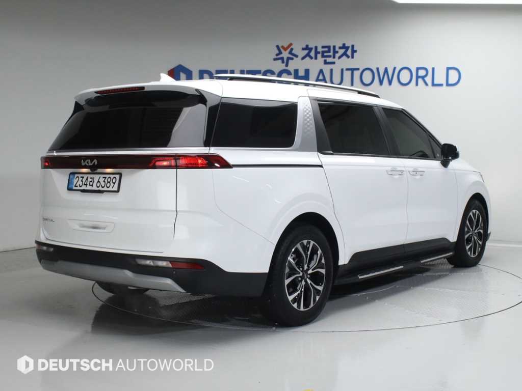 KIA Carnival - Vista 4