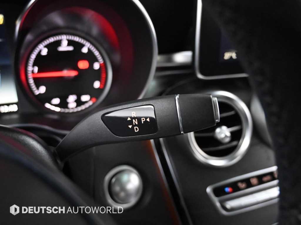 Mercedes Benz GLC Class - Vista 9