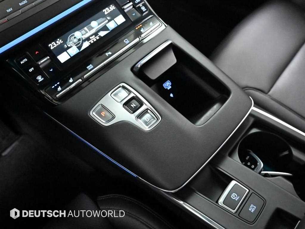 HYUNDAI Grandeur - Vista 9