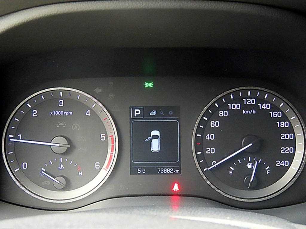 HYUNDAI Tucson - Vista 8