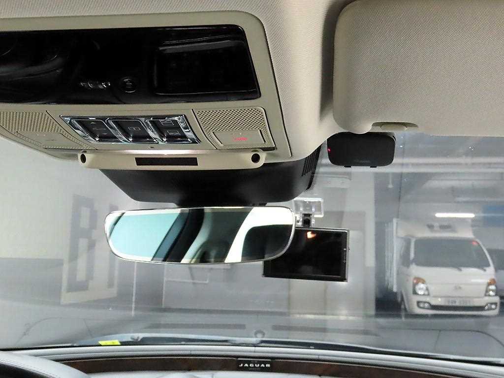 Jaguar XJ 2019 Negro - Importación desde Corea - HF Imports Iquique - Foto 16