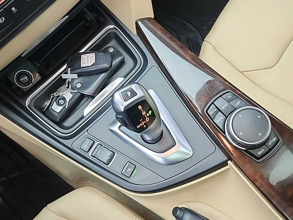 BMW 3 series - Vista 8