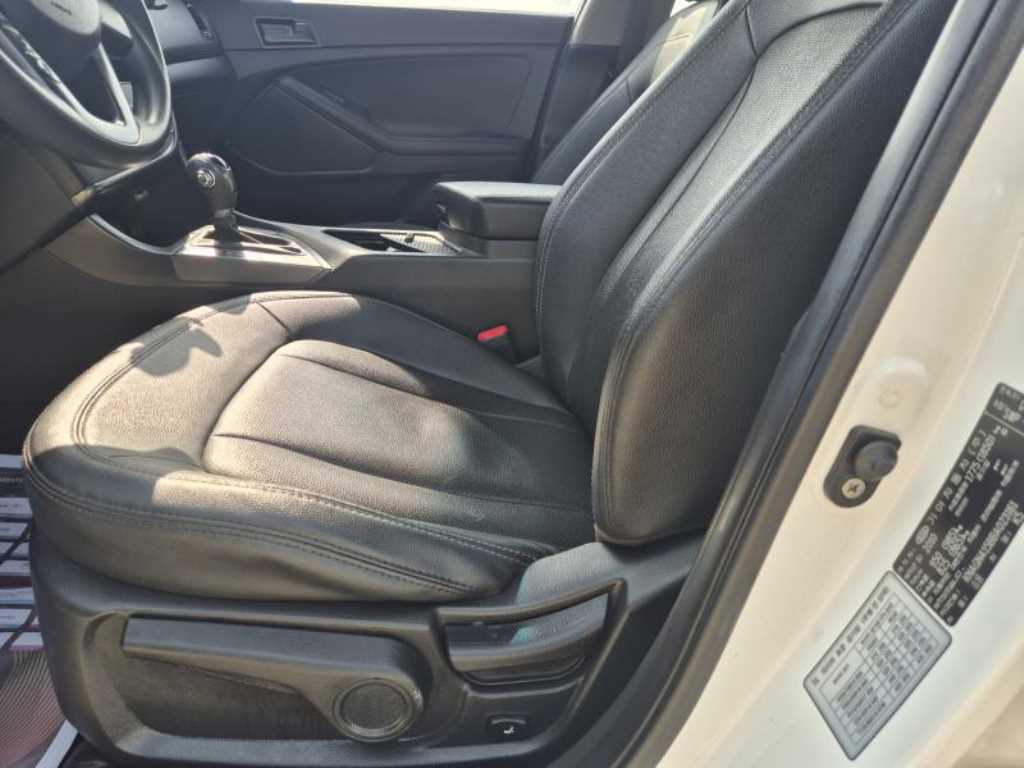 KIA K5 2011 Blanco - Importación desde Corea - HF Imports Iquique - Foto 14