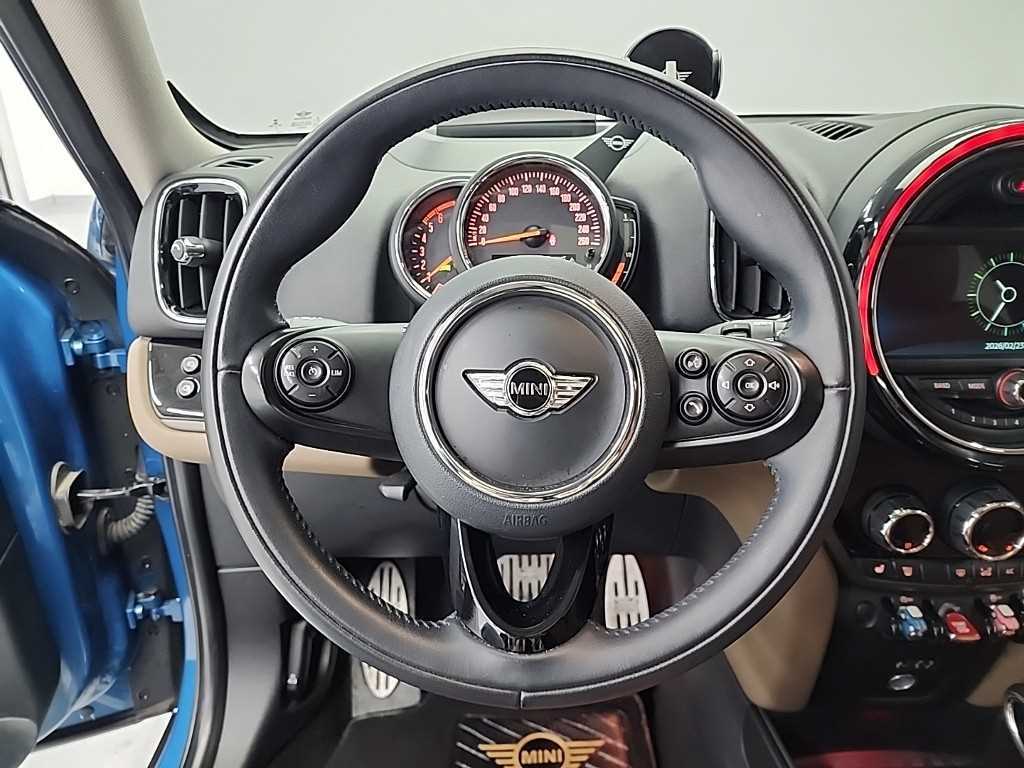 Mini Countryman - Vista 10