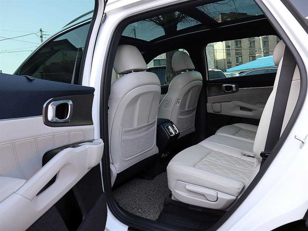 KIA Sorento - Vista 7