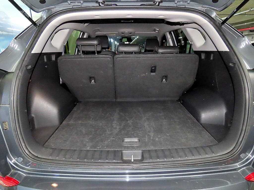 HYUNDAI Tucson 2017 Gris - Importación desde Corea - HF Imports Iquique - Foto 17