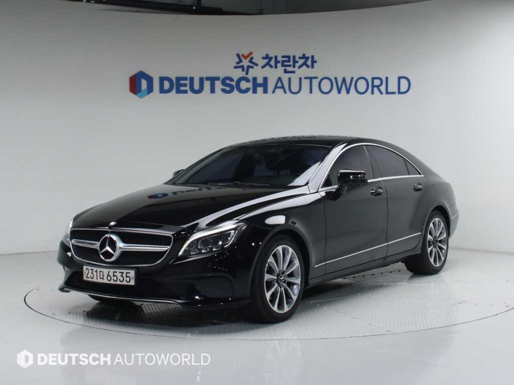 Mercedes Benz CLS Class - Vista 2