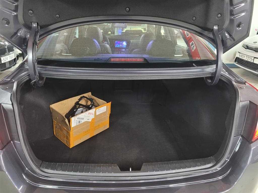 KIA K5 2013 Gris - Importación desde Corea - HF Imports Iquique - Foto 18