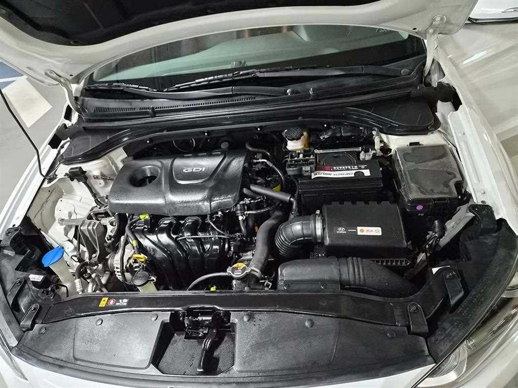 HYUNDAI Avante 2017 - Importación desde Corea - HF Imports Iquique - Foto 18