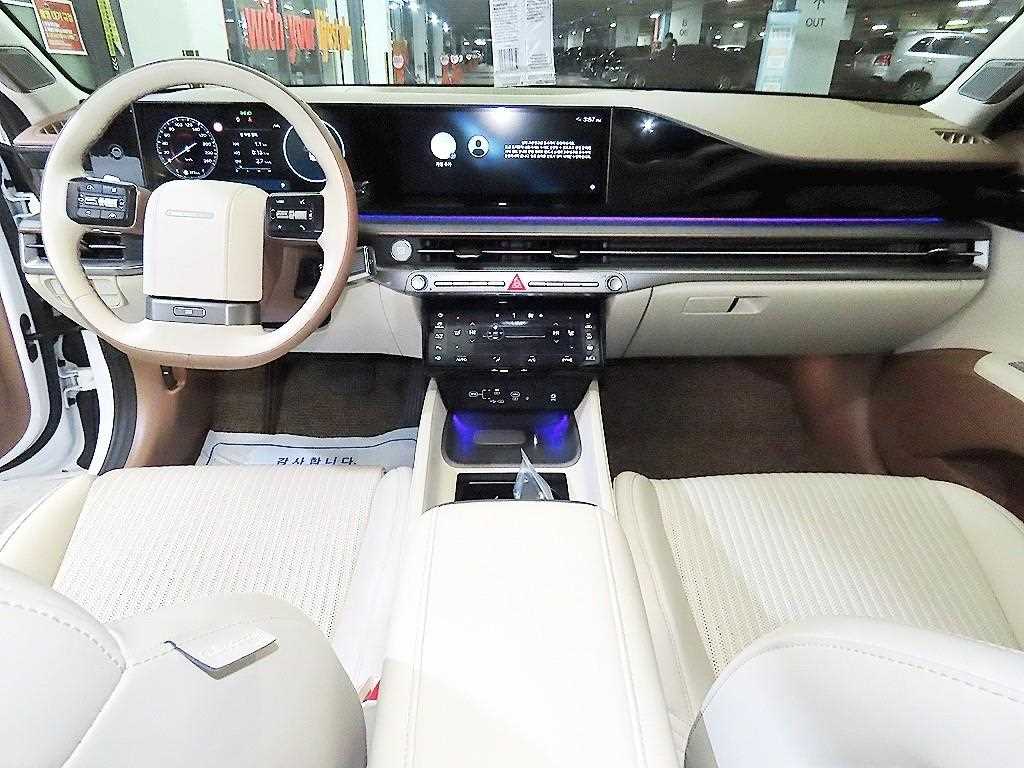 HYUNDAI Grandeur - Vista 10