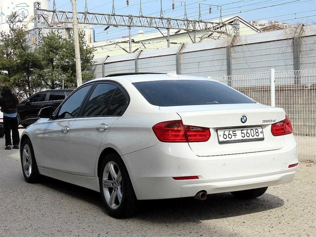 BMW 3 series - Vista 3