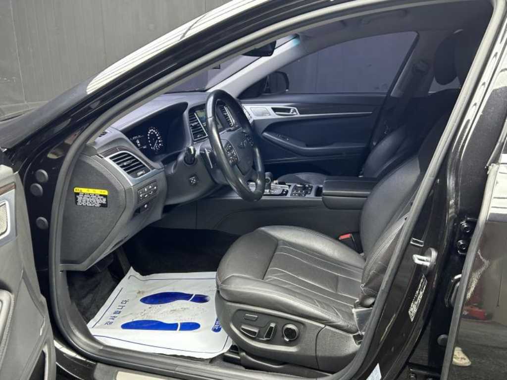 Genesis G80 - Vista 5