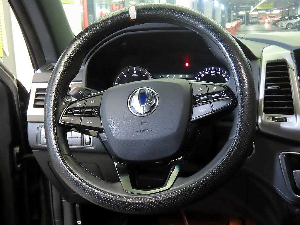 Ssangyong Rexton - Vista 8