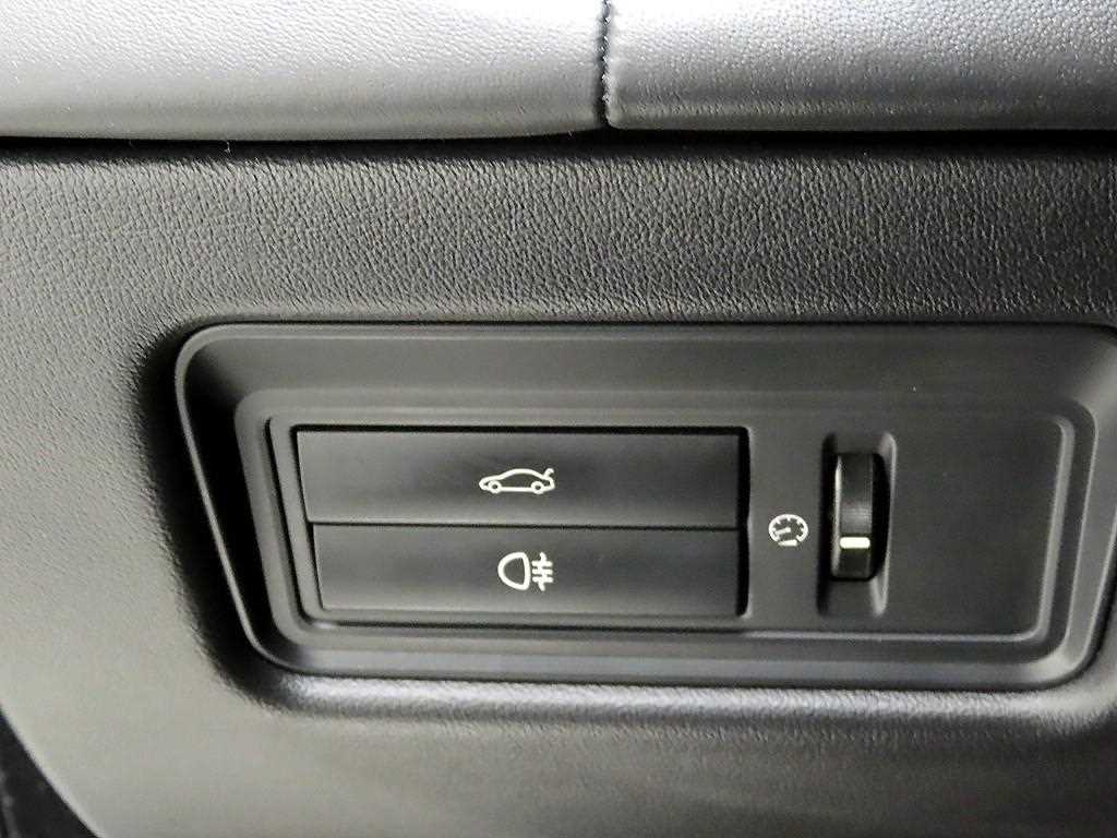 Jaguar XJ - Vista 12