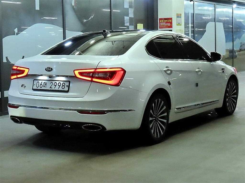 KIA K7 - Vista 4
