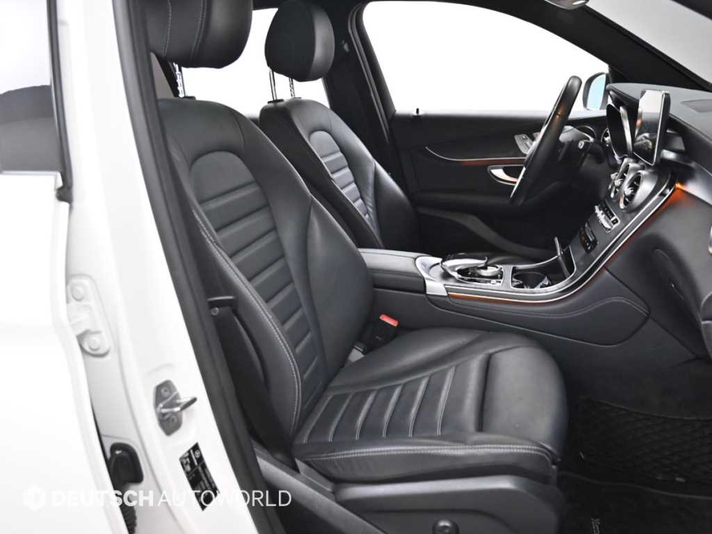 Mercedes Benz GLC Class - Vista 10