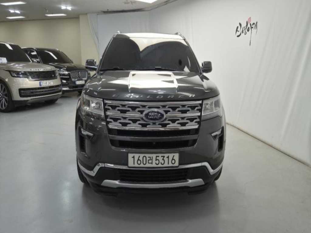 Ford Explorer - Vista 4