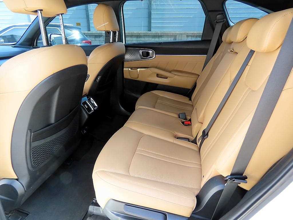 KIA Sorento - Vista 6