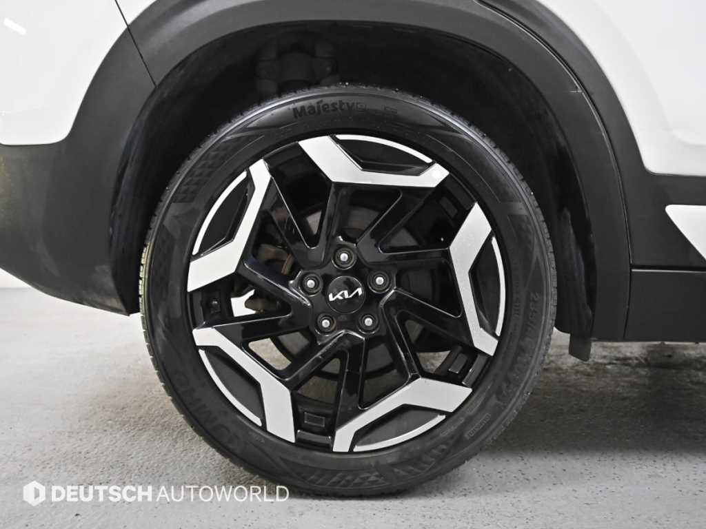 KIA Seltos - Vista 5