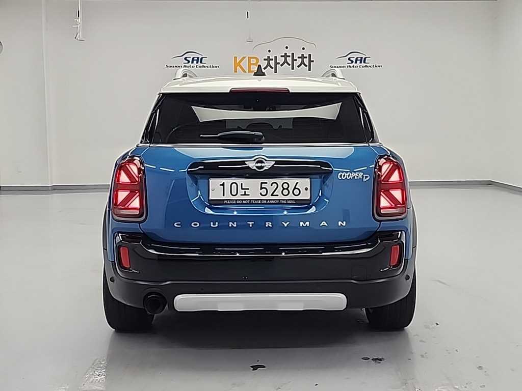 Mini Countryman - Vista 5