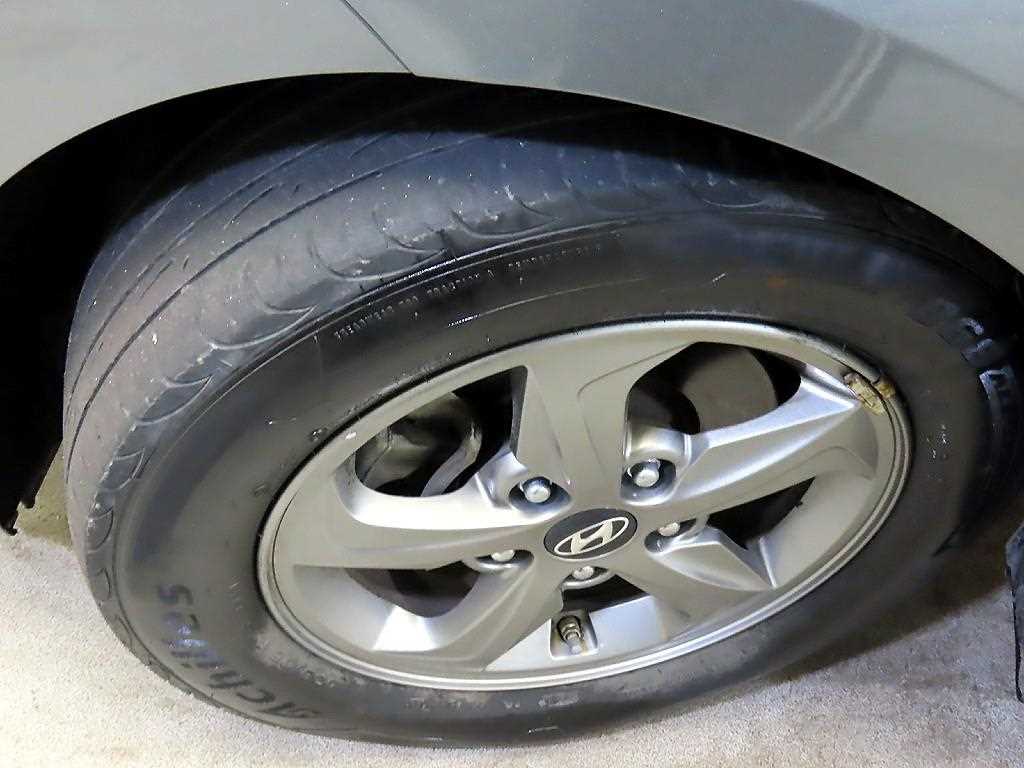 HYUNDAI Avante 2017 Gris - Importación desde Corea - HF Imports Iquique - Foto 19