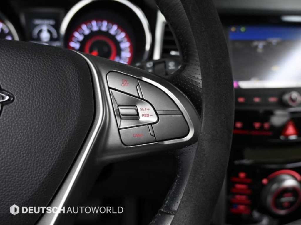 Ssangyong Tivoli 2015 Blanco - Importación desde Corea - HF Imports Iquique - Foto 18