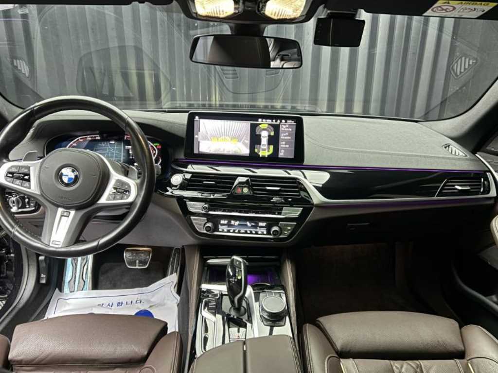 BMW 5 Series - Vista 5