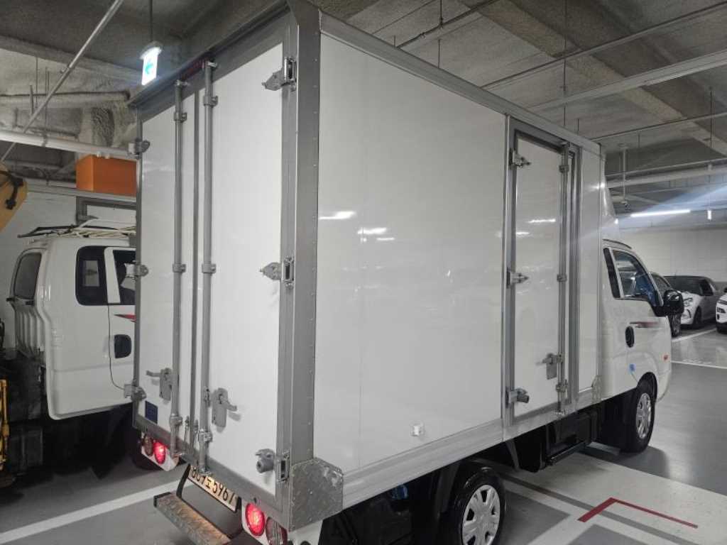 Small Truck Normal Box(High Deck) - Vista 10