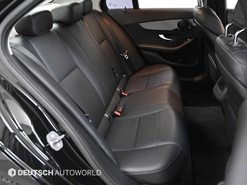 Mercedes Benz C Class - Vista 10