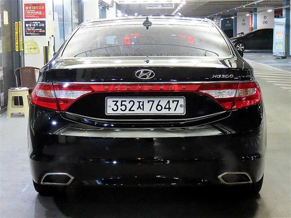 HYUNDAI Grandeur - Vista 5