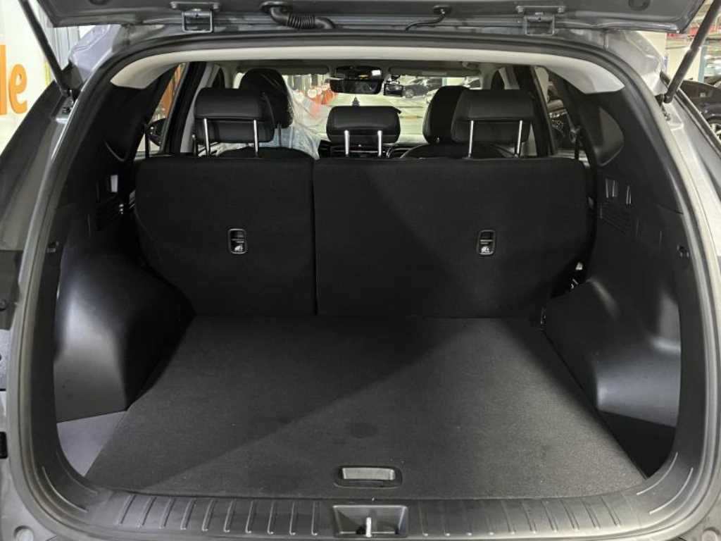 HYUNDAI Tucson - Vista 6