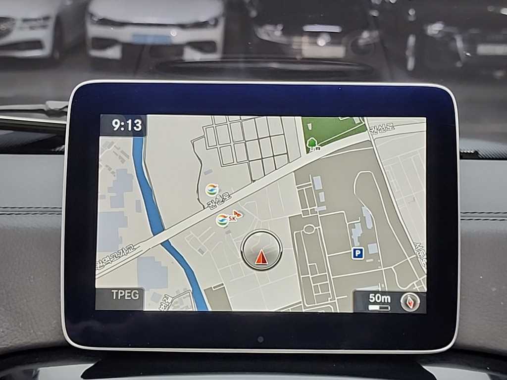 Mercedes Benz G Class (G Wagen) 2017 Plateado - Importación desde Corea - HF Imports Iquique - Foto 17