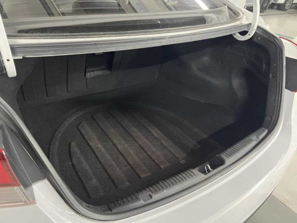 HYUNDAI Avante 2015 Blanco - Importación desde Corea - HF Imports Iquique - Foto 15