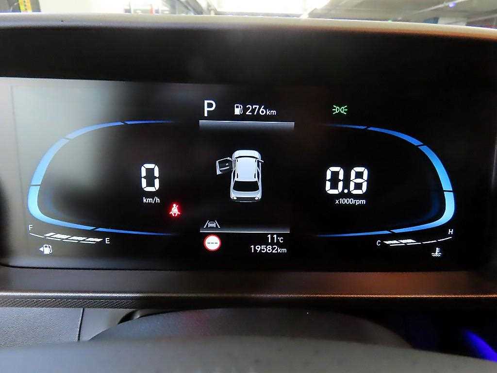 HYUNDAI Casper - Vista 9