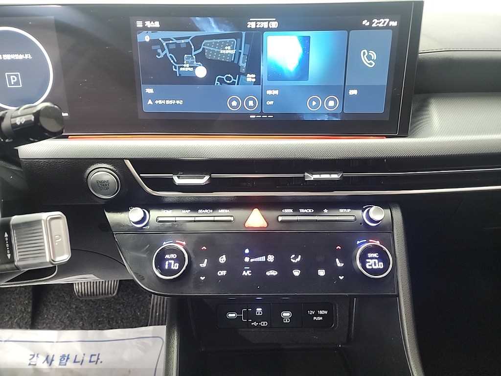 HYUNDAI Sonata - Vista 10