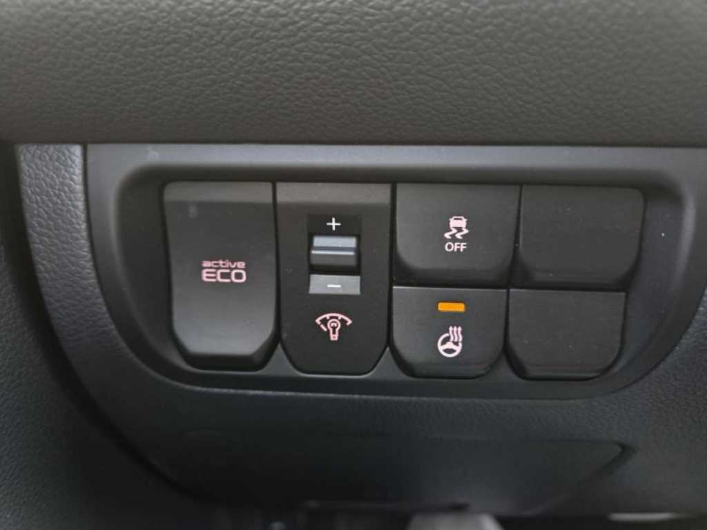 KIA Pride - Vista 12