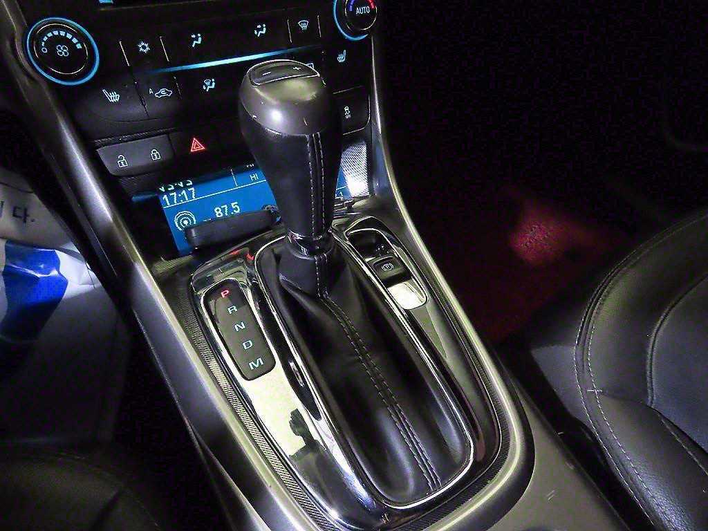 Chevrolet Malibu - Vista 12